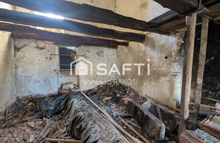 MAISON DE 59 M² A RENOVER AVEC COUVERTURE RECENTE — photo 4