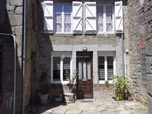 MAISON - 85M² - 2 CHAMBRES — photo du bien