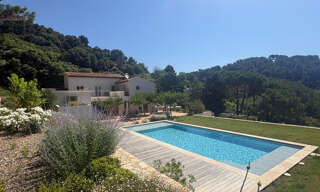 Maison 7 Pièces 268 m² à vendre à Carqueiranne (83320)