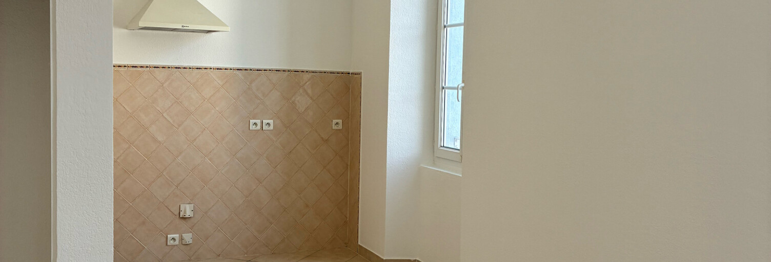 Immeuble  255 m² à vendre à Marignane (13700)