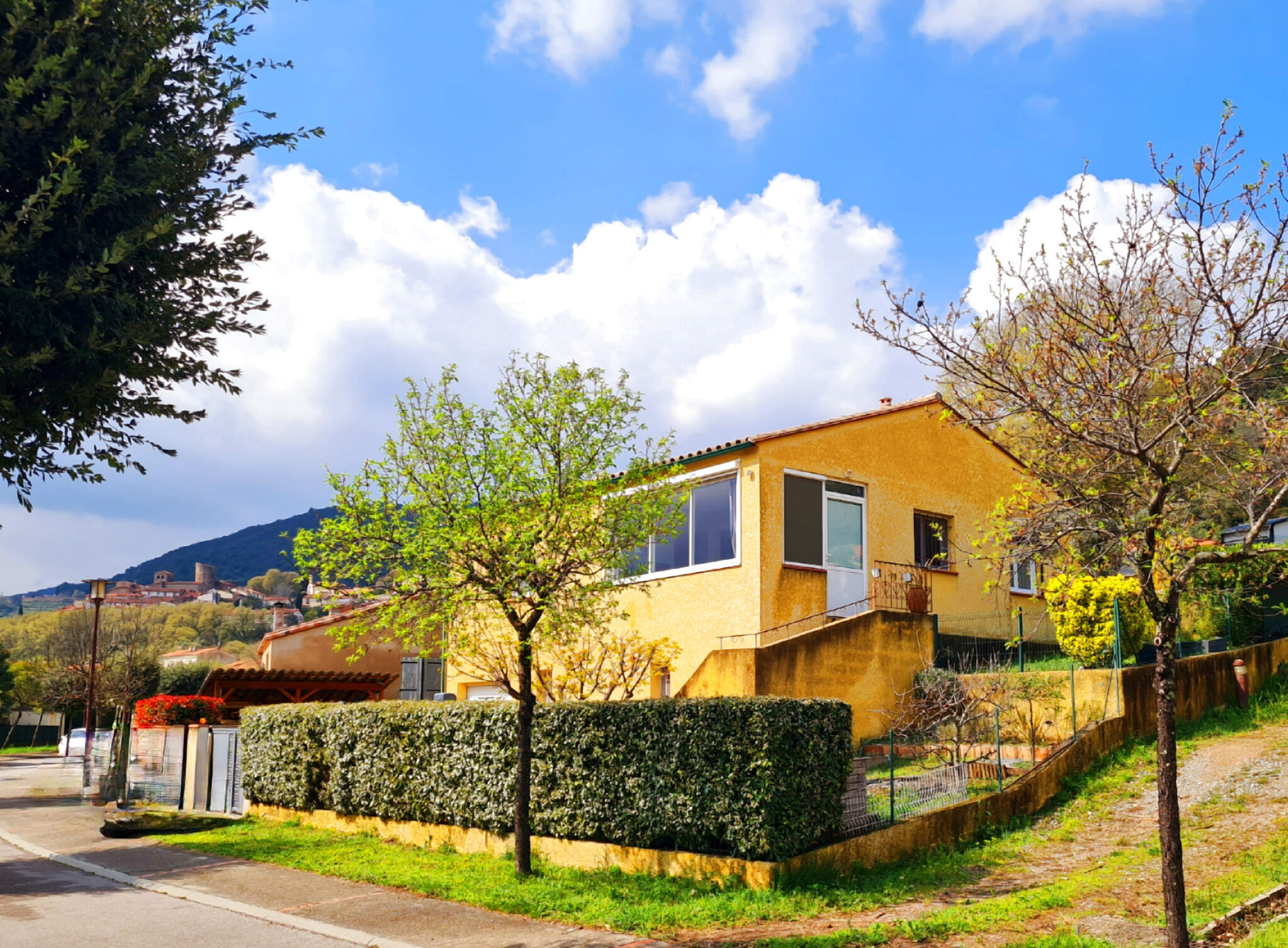 Villa / Maison  T5 à vendre Amélie-les-Bains-Palalda 66110