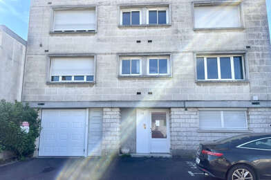 Appartement 3 pièces 920 €