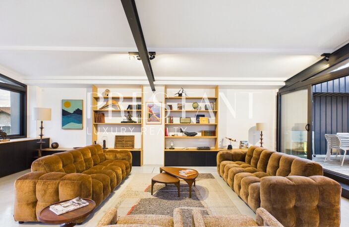 Loft/Atelier/Surface — photo 3