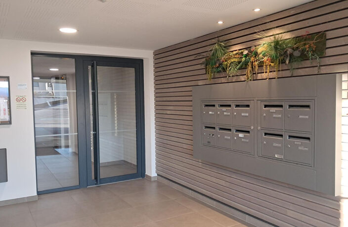 Appartement Aix Les Bains 3 pièce(s) 64.40 m2 — photo 2