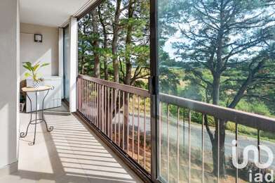 Appartement 5 pièces 220000 €