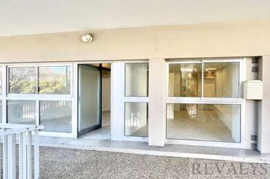 Commerce  178000 €