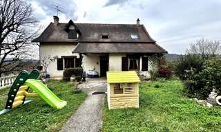 Maison 8 Pièces 230 m² à vendre à Salvagnac-Cajarc (12260)