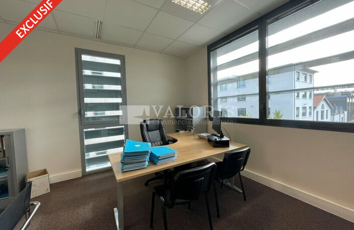 BUREAUX à LOUER — photo 4