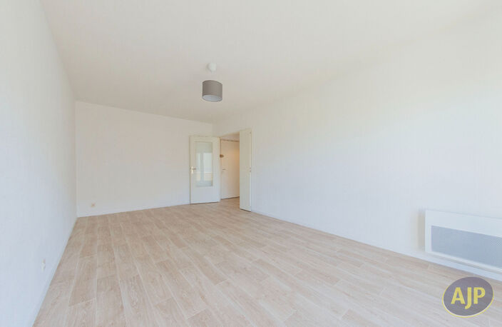 Appartement Bordeaux 3 pièce(s) 67m2 — photo 4