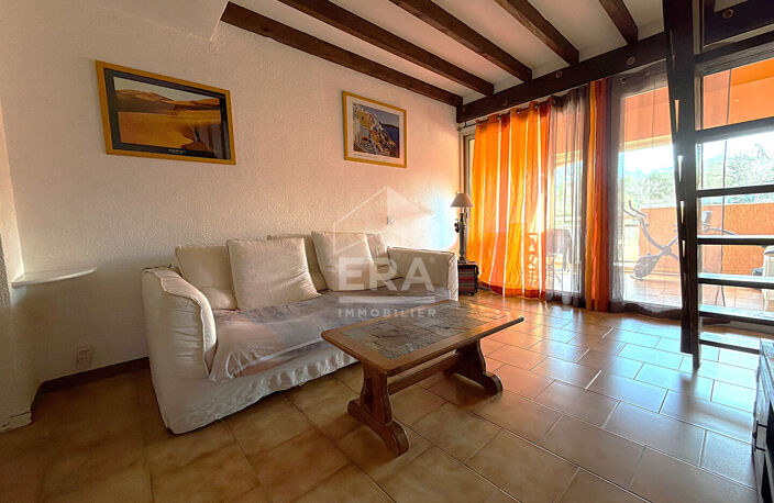Top secteur : Deux pièces en Duplex avec Garage Calme Villeneuve Loubet — photo 2