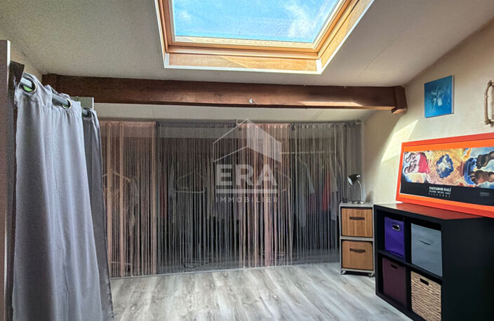 Top secteur : Deux pièces en Duplex avec Garage Calme Villeneuve Loubet — photo 5