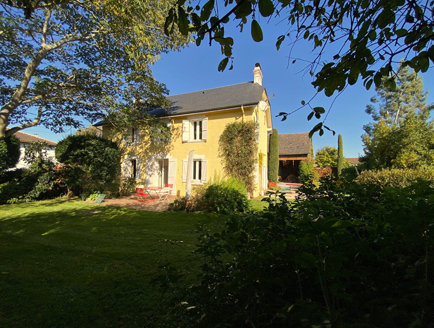 Villa / Maison  T7 à vendre Ger 64530