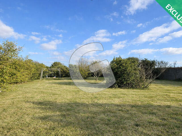 TERRAIN À BATIR 900M²- À VENDRE À SAINT BENOIST SUR MER — photo du bien