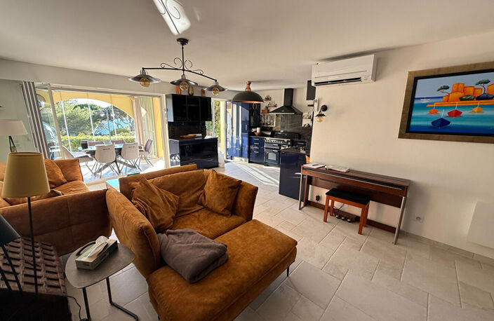 APPARTEMENT SAINT RAPHAEL VUE MER 3 PIECES — photo 3