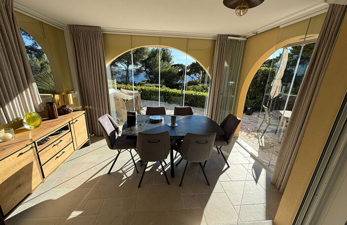APPARTEMENT SAINT RAPHAEL VUE MER 3 PIECES — photo 4