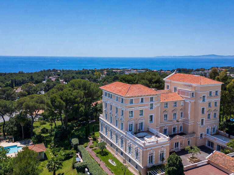 Appartement d'exception à Boulouris 5 pièce(s) 295 m2 vue mer Belle Epoque — photo 1