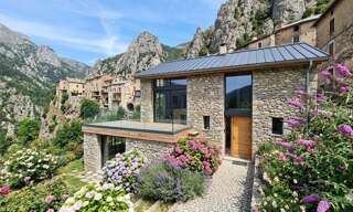 Maison 4 Pièces 48 m² à vendre à Roubion (06420)