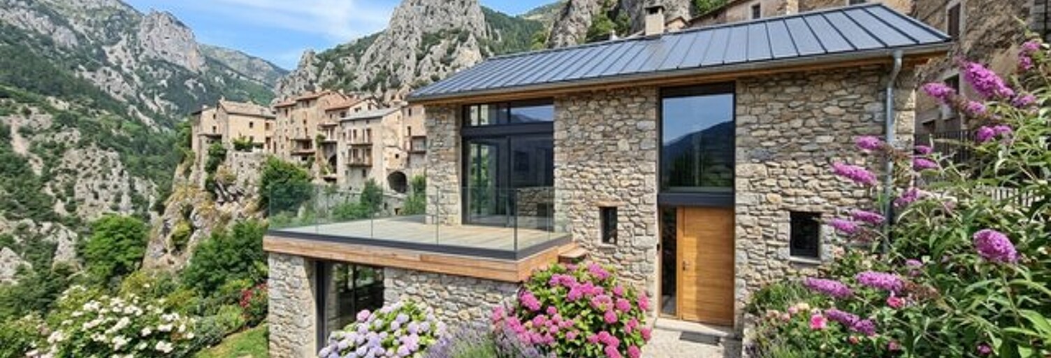 Maison 4 Pièces 48 m² à vendre à Roubion (06420)