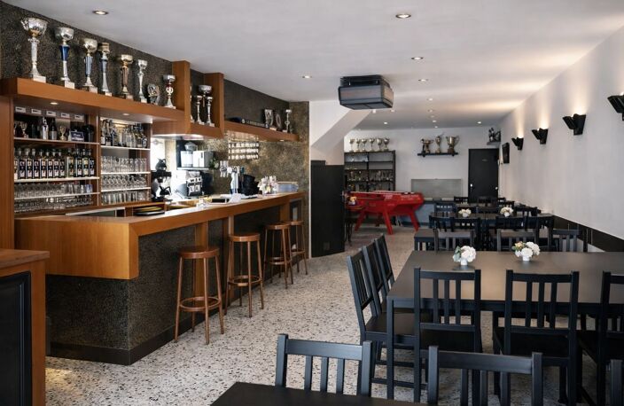 Bar — photo 2