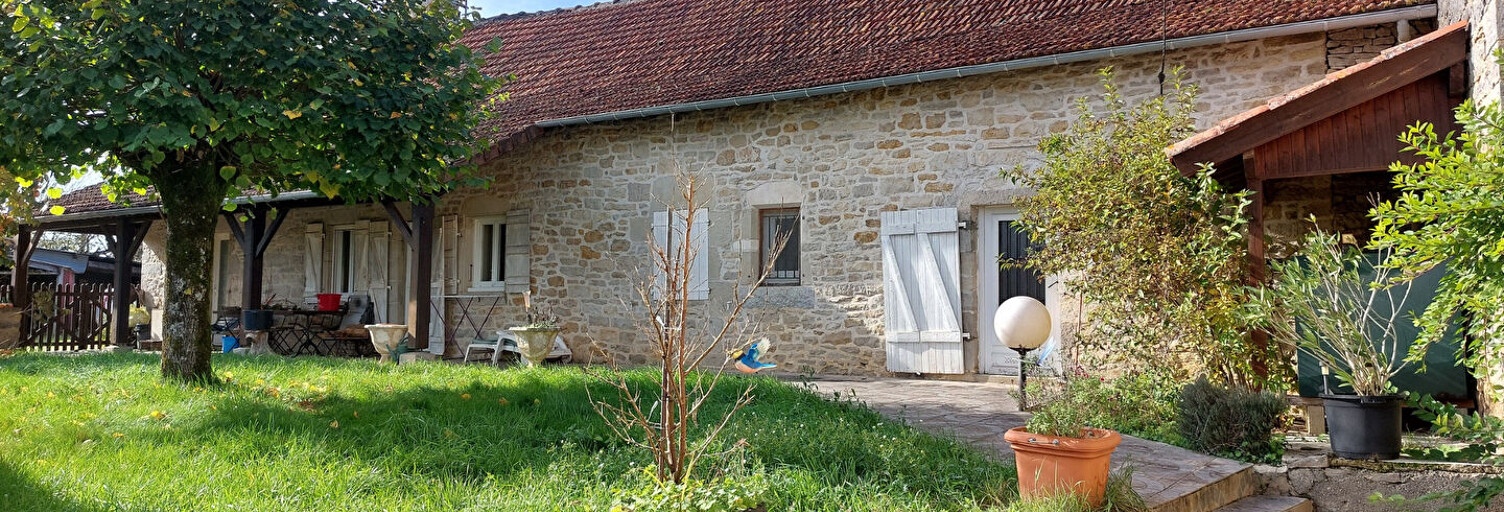 Maison 6 Pièces 140 m² à vendre à Sainte-Croix (12260)