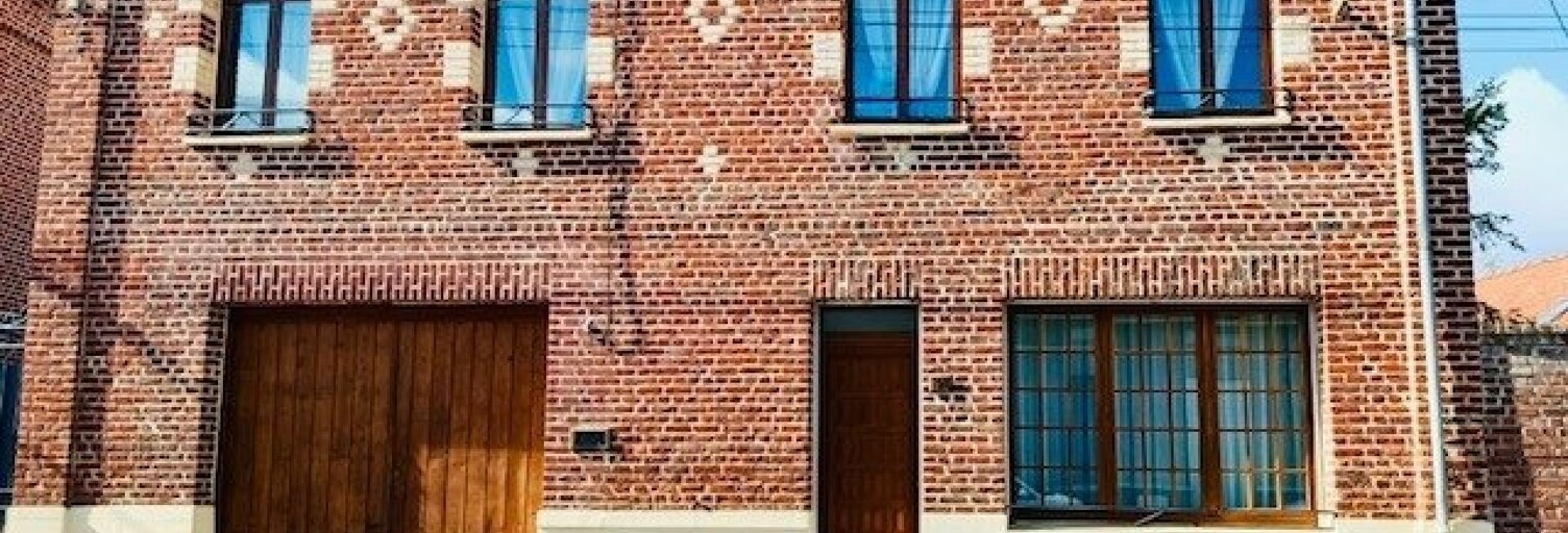 Maison 9 Pièces 159 m² à vendre à Curgies (59990)