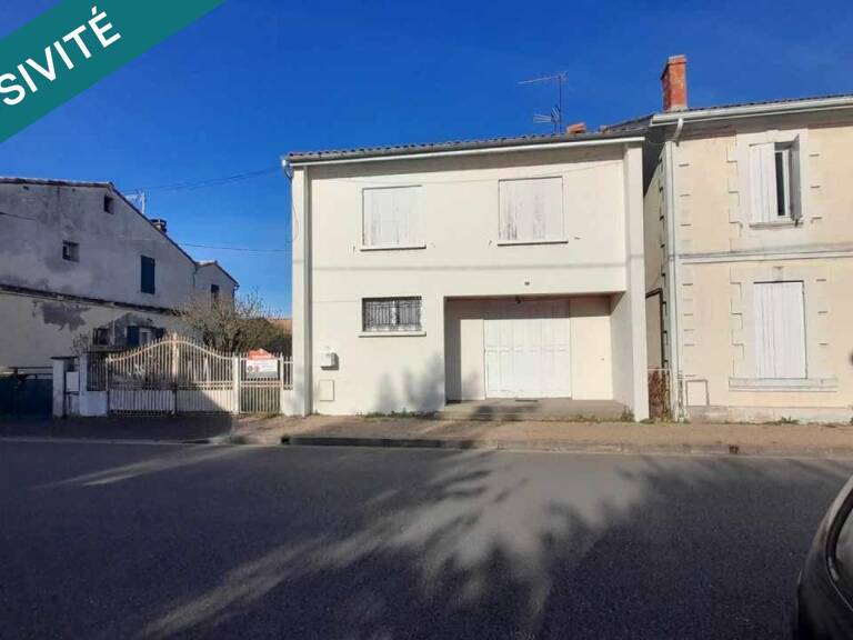 maison de ville non mitoyenne  avec étages 4 chambres et jardinet — photo 1
