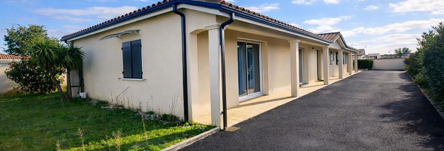 Maison 8 Pièces 158 m² à vendre à Les Billaux (33500)