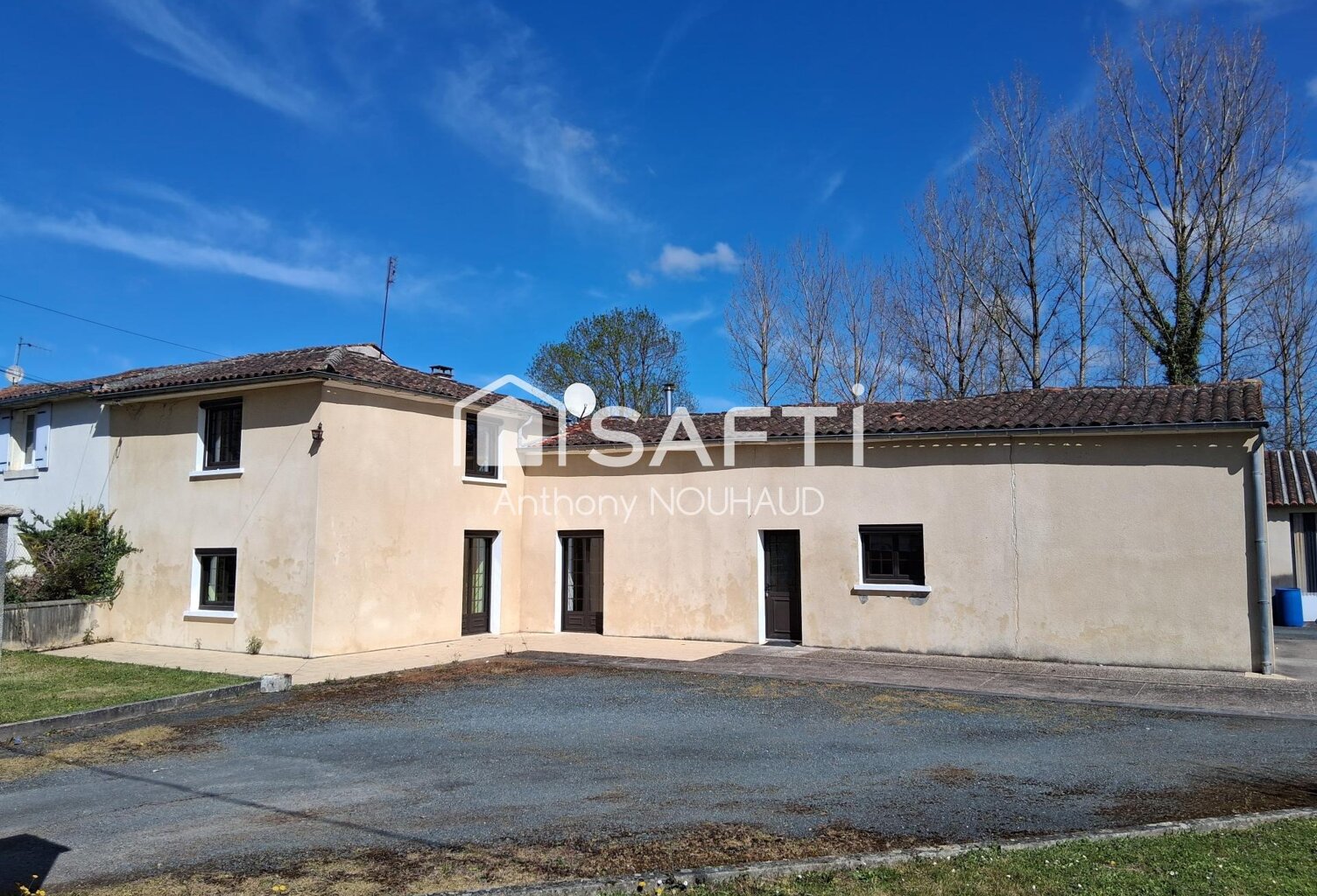 Bien avec 3 chambres, séjour, cuisine, grd garage — photo 1