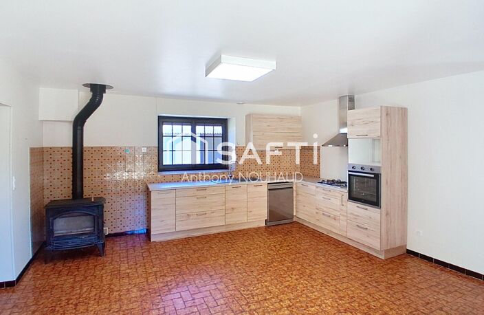 Bien avec 3 chambres, séjour, cuisine, grd garage — photo 2