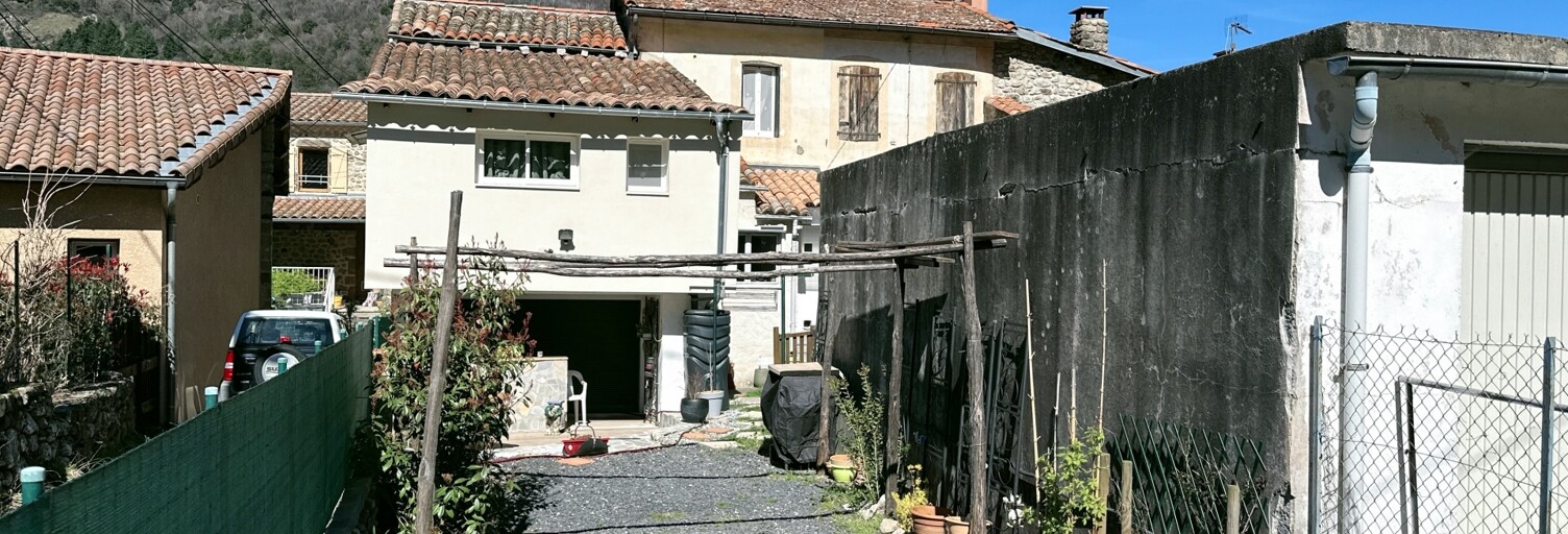 Maison 3 Pièces 70 m² à vendre à Jaujac (07380)