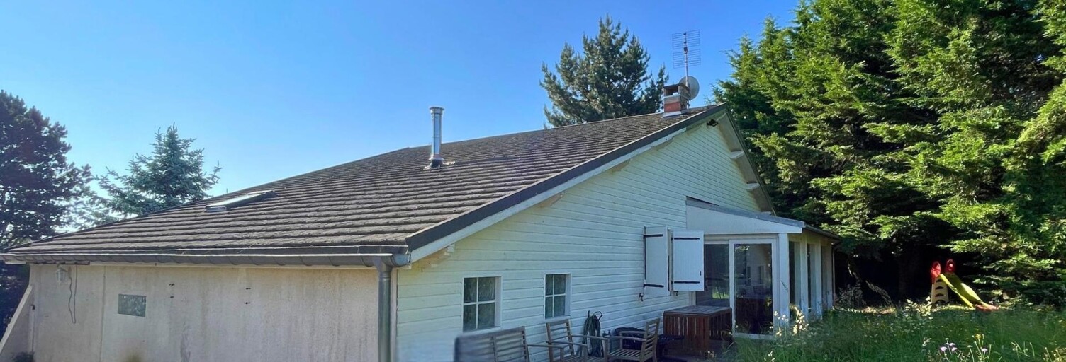 Maison 7 Pièces 106 m² à vendre à Aydat (63970)