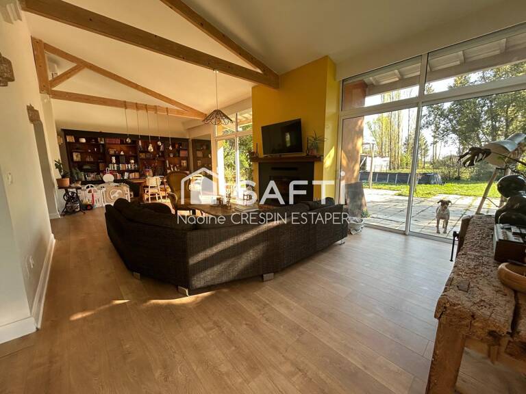 Moissac: Maison spacieuse sur plus de 2 hectares  Idéale pour accueillir vos chevaux — photo 1