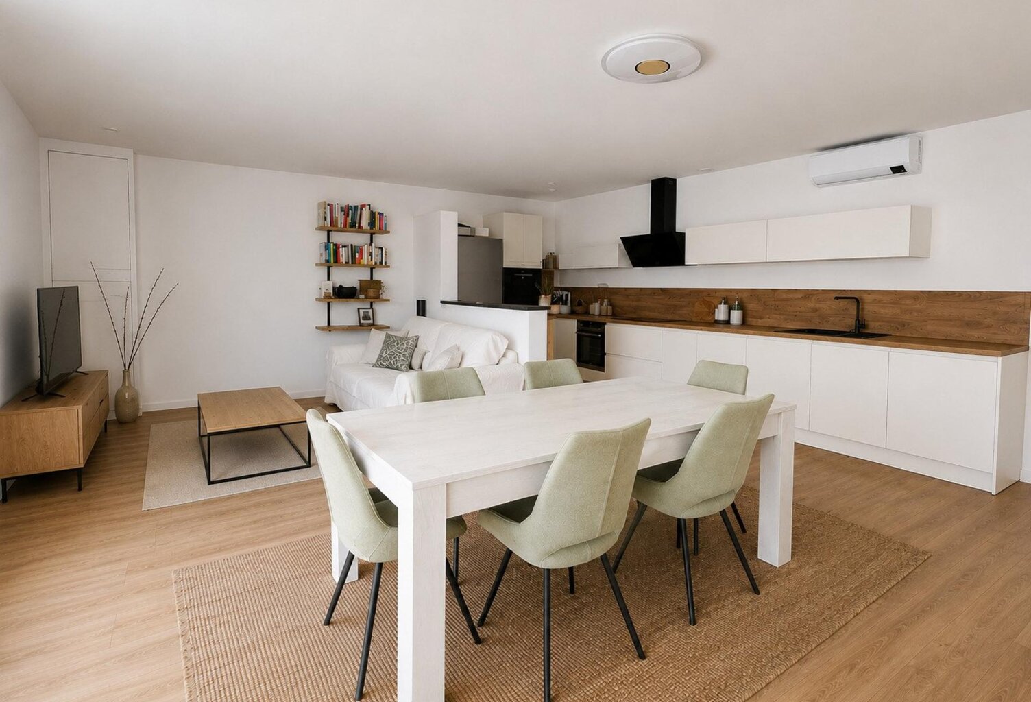 Maison 3 chambres - Stationnement - Centre ville — photo 1