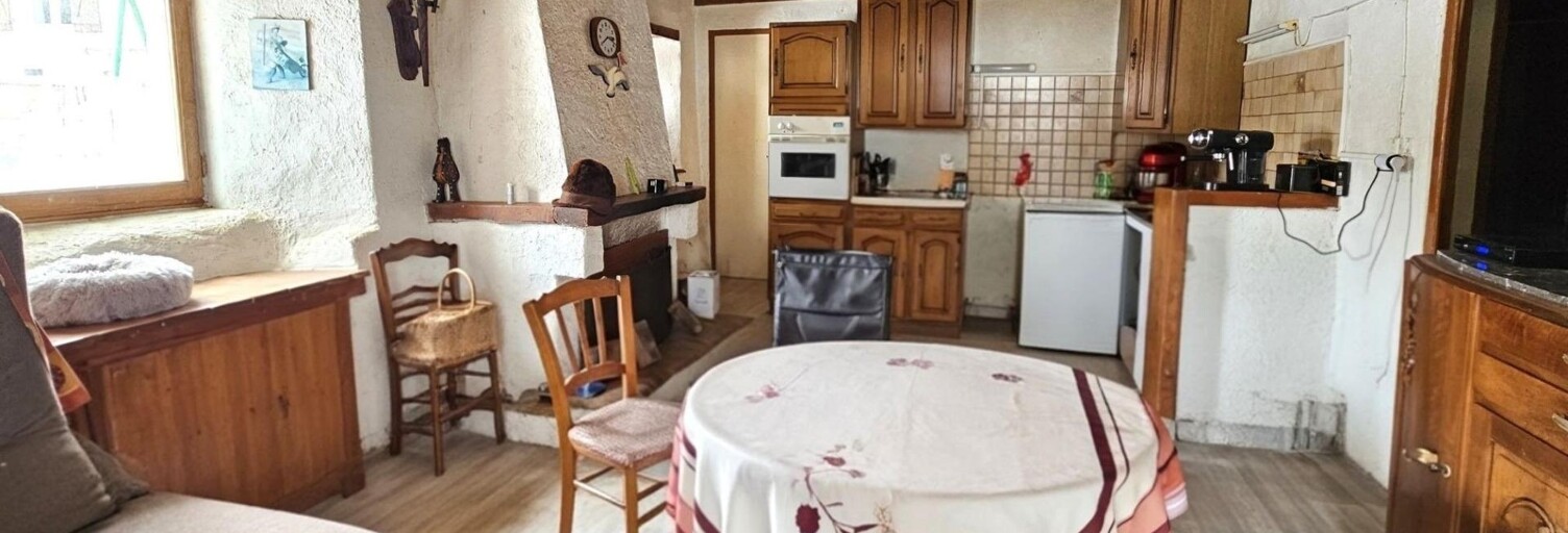 Maison 5 Pièces 70 m² à vendre à Saint-Arcons-de-Barges (43420)