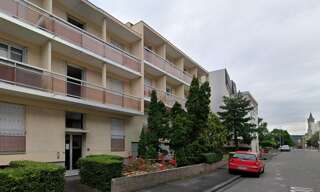 Garage   m² à louer à Clermont-Ferrand (63000)