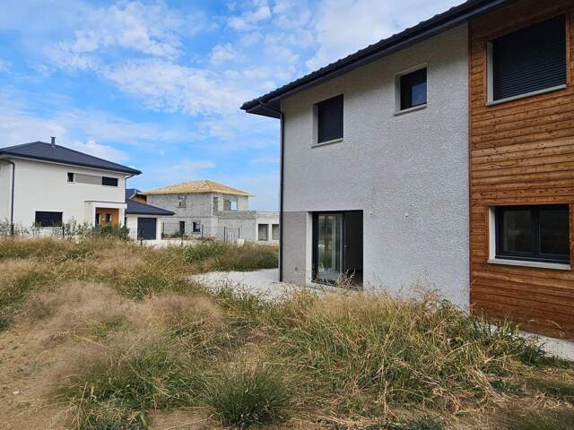 Maison 2025 à Étercy  98 m²  4 chambres  Terrain 434 m²  Proche Annecy — photo du bien