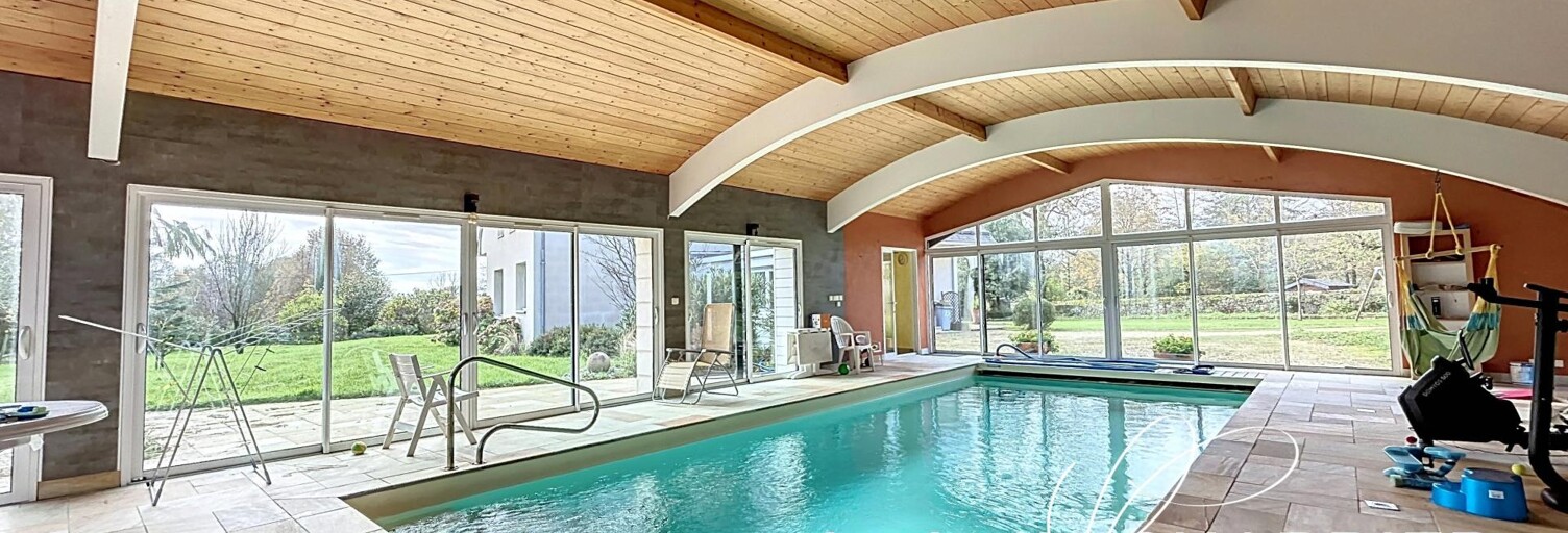 Maison 8 Pièces 244 m² à vendre à La Chapelle-Saint-Laud (49140)