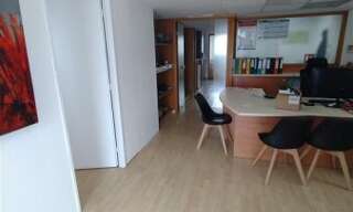 Bureau  92 m² à louer à Perpignan (66000)