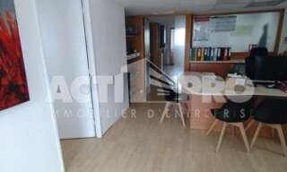 Bureau  92 m² à louer à Perpignan (66000)