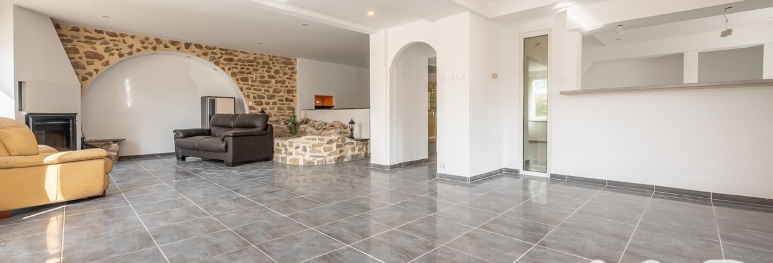 Maison 7 Pièces 230 m² à vendre à Monneren (57920)