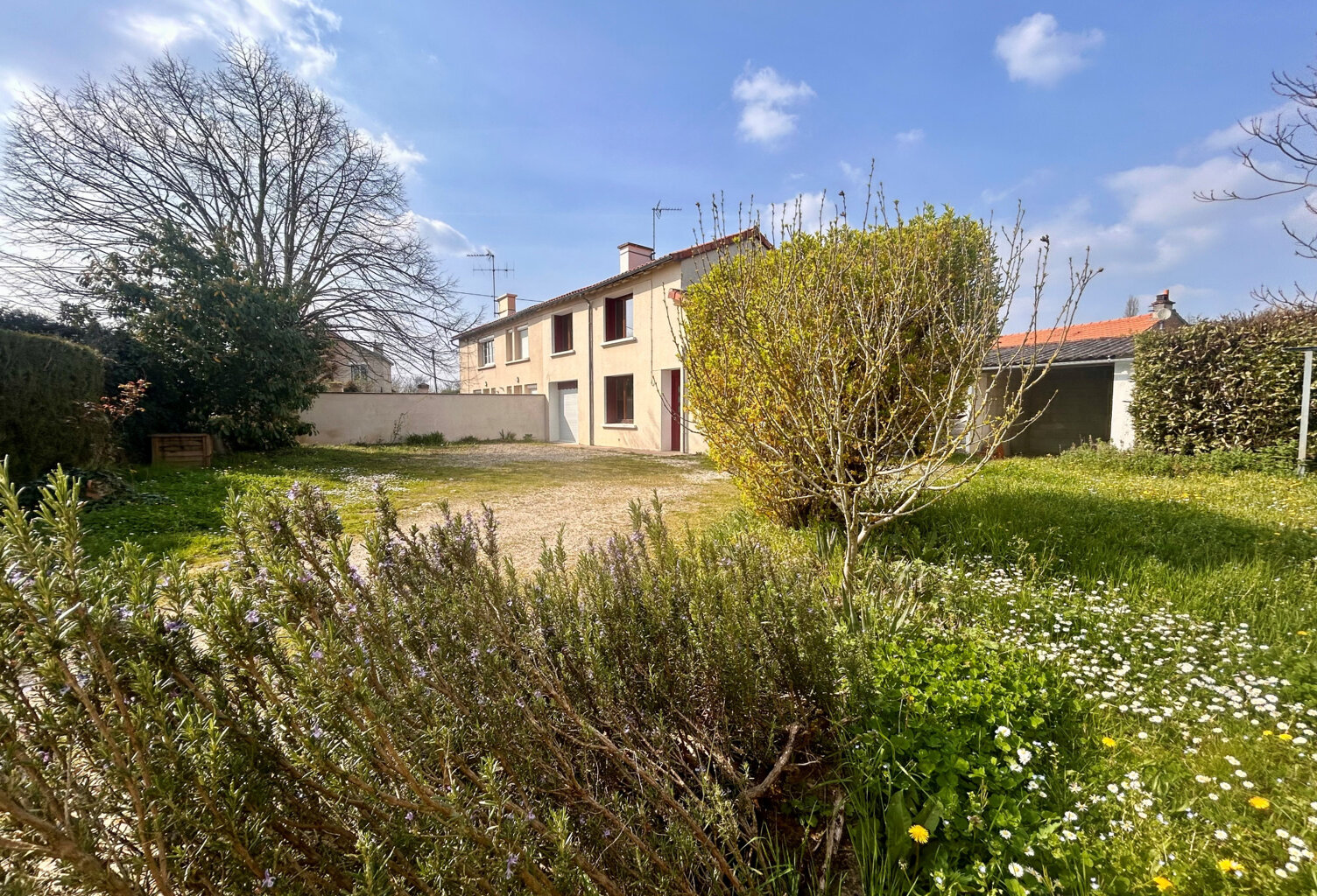 MAISON TYPE 4 - SAINT BENOIT — photo 1