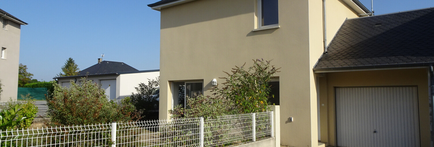 Maison 4 Pièces 78 m² à louer à Luc-la-Primaube (12450)