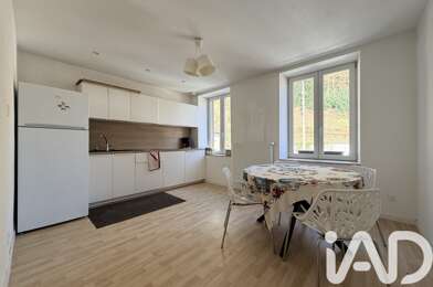 Appartement 7 pièces 122000 €