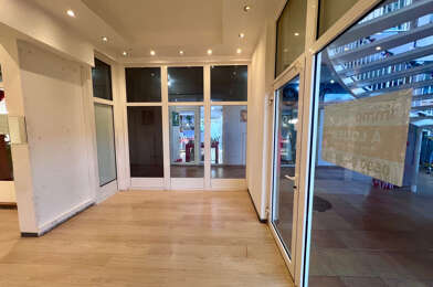 Commerce 2 pièces 249000 €