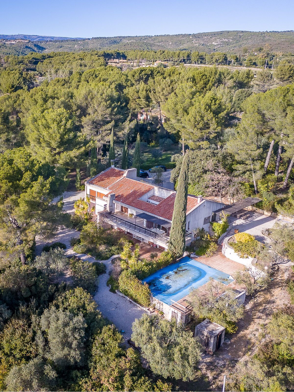Villa / Maison  T10 à vendre Castellet (Le) 83330