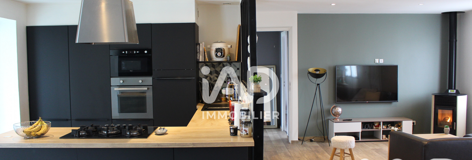 Maison 6 Pièces 101 m² à vendre à Cossé-le-Vivien (53230)