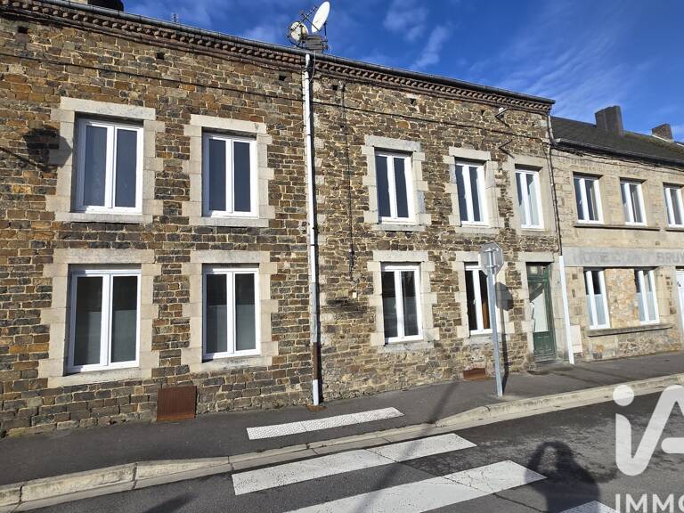 Vente Immeuble 142 m&sup2; — photo 1