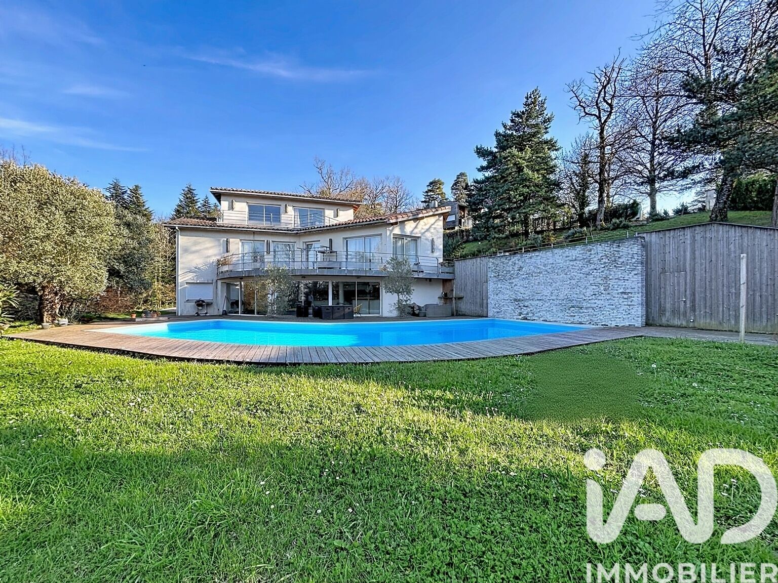 Les-Brunels - 304m² - 7p. - 5ch.