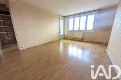 Appartement 3 pièces 90000 €