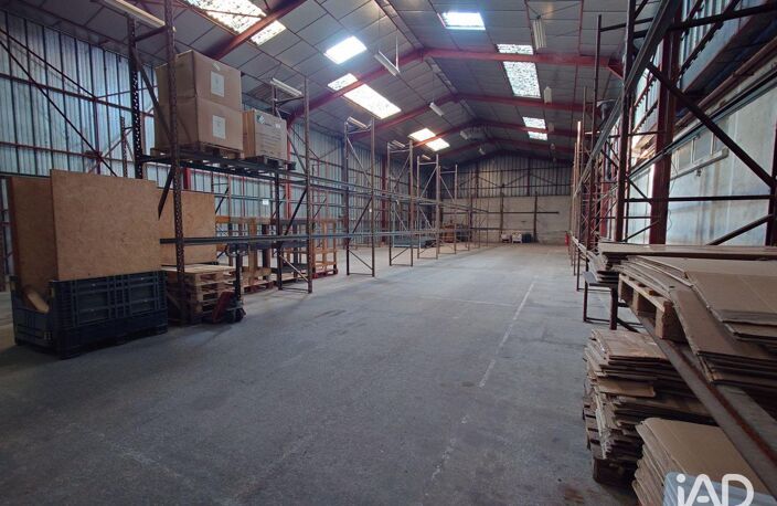 Vente Local d'activités 1 400 m&sup2; — photo 2